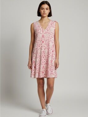 Sleeveless V-Neck Pink Paisley Sleepdress
